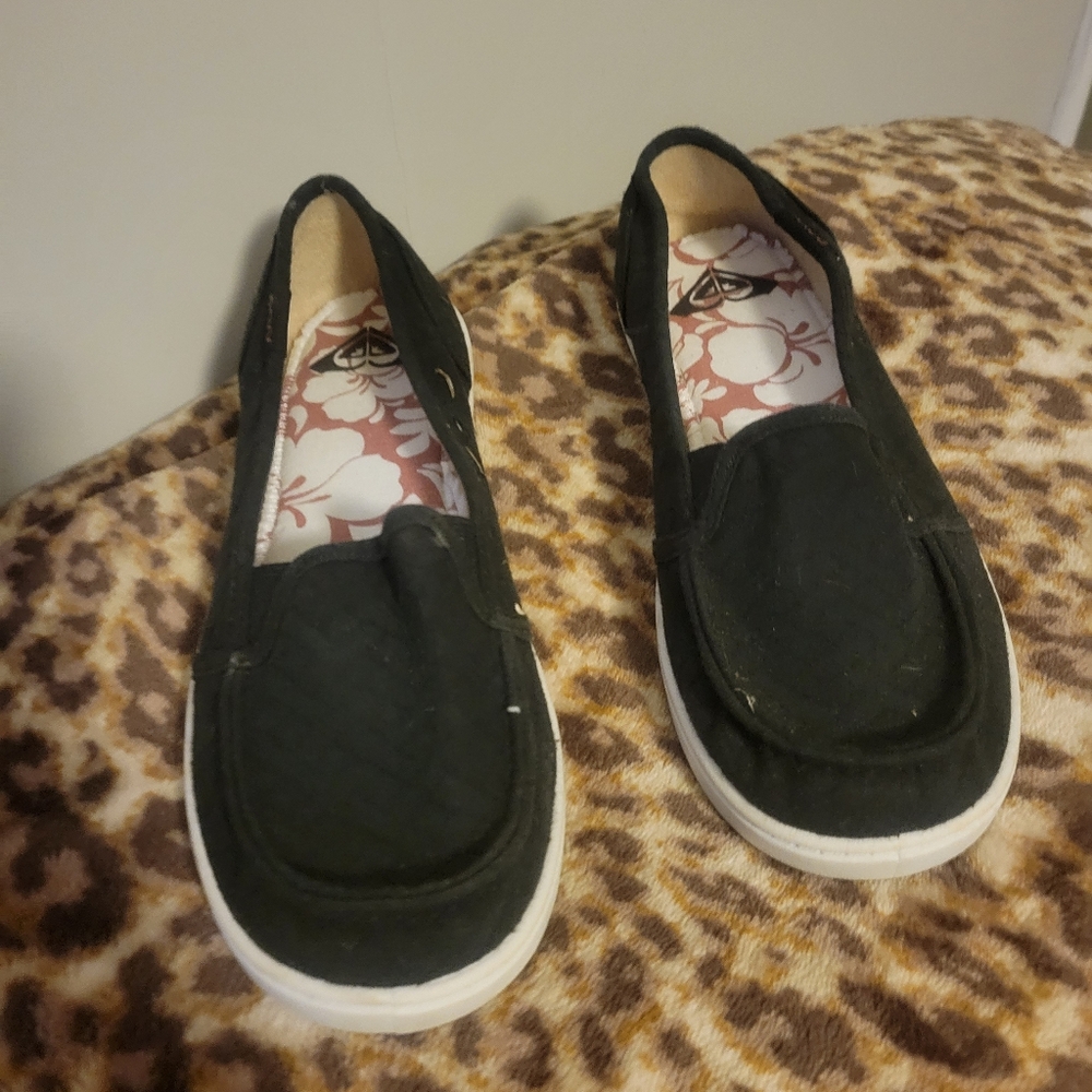 Women's roxy shoes